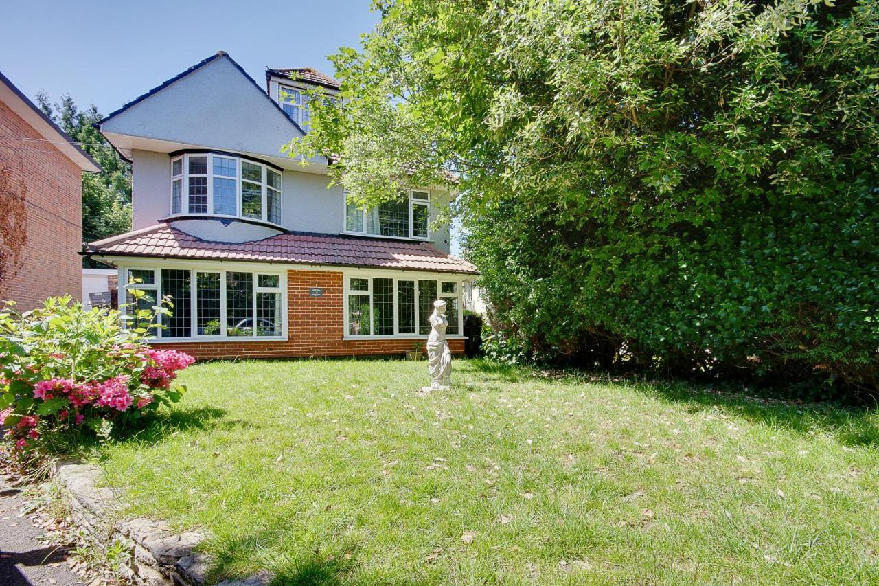 Cragside Villa With Hot Tub Bournemouth Exterior photo